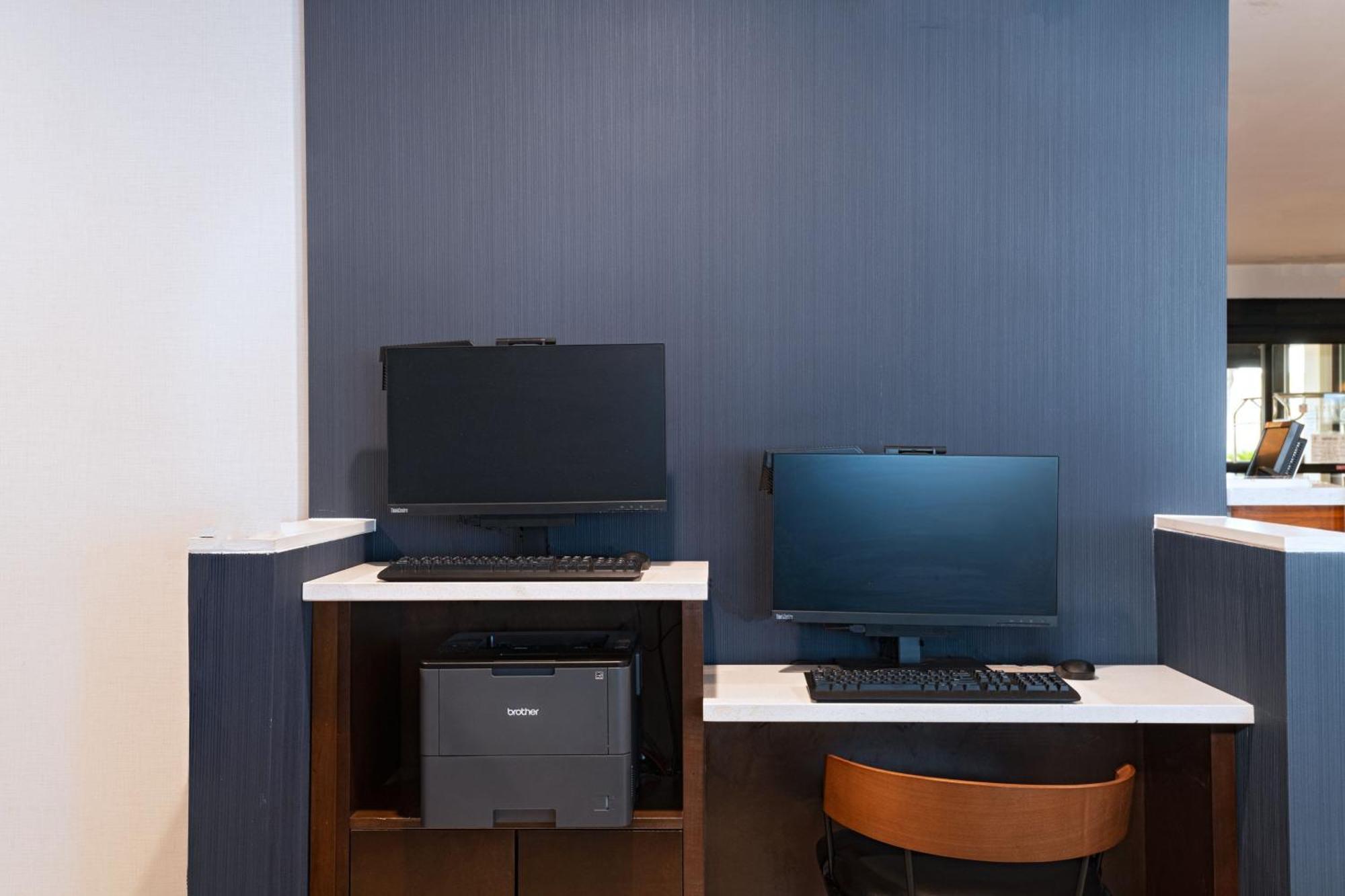 Courtyard By Marriott San Antonio Airport Hotell Eksteriør bilde
