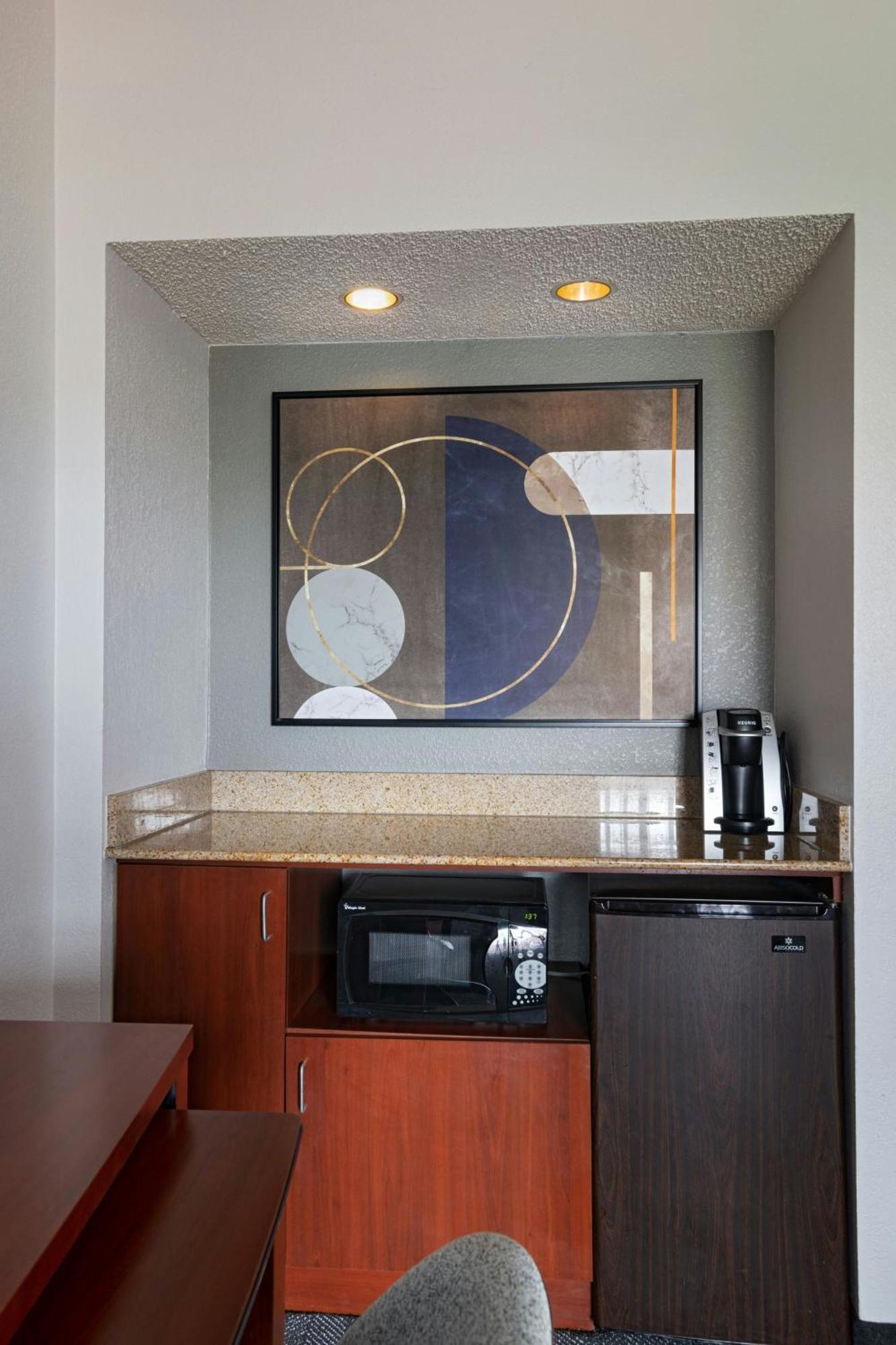 Courtyard By Marriott San Antonio Airport Hotell Eksteriør bilde